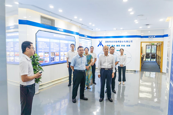 郑州信息工程职业学院领导一行莅临Ezpay技术考察研讨